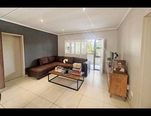 2 BEDROOM PROPERTY TO RENT IN SANDOWN